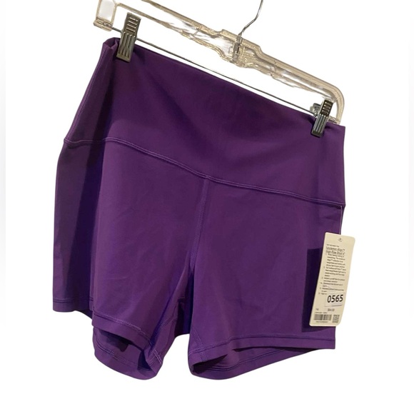 NWT Lululemon align HR shorts 4” COLLEGE PURPLE Size 14 - Picture 1 of 5